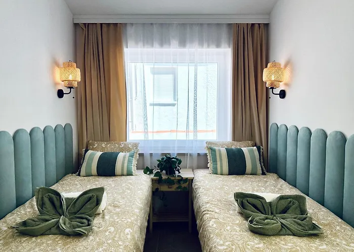 Mer Deluxe - Dreamy Boho Retreat