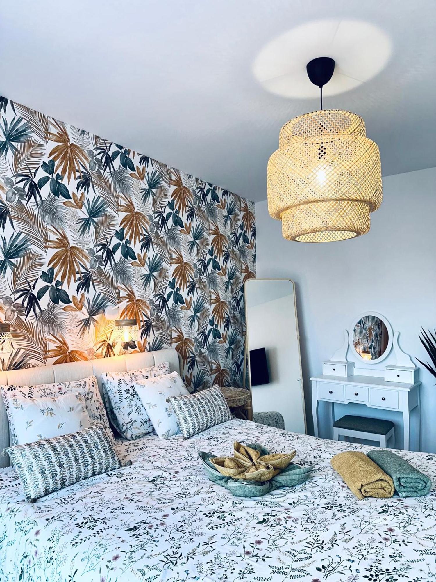 Deluxe - Dreamy Boho Retreat *